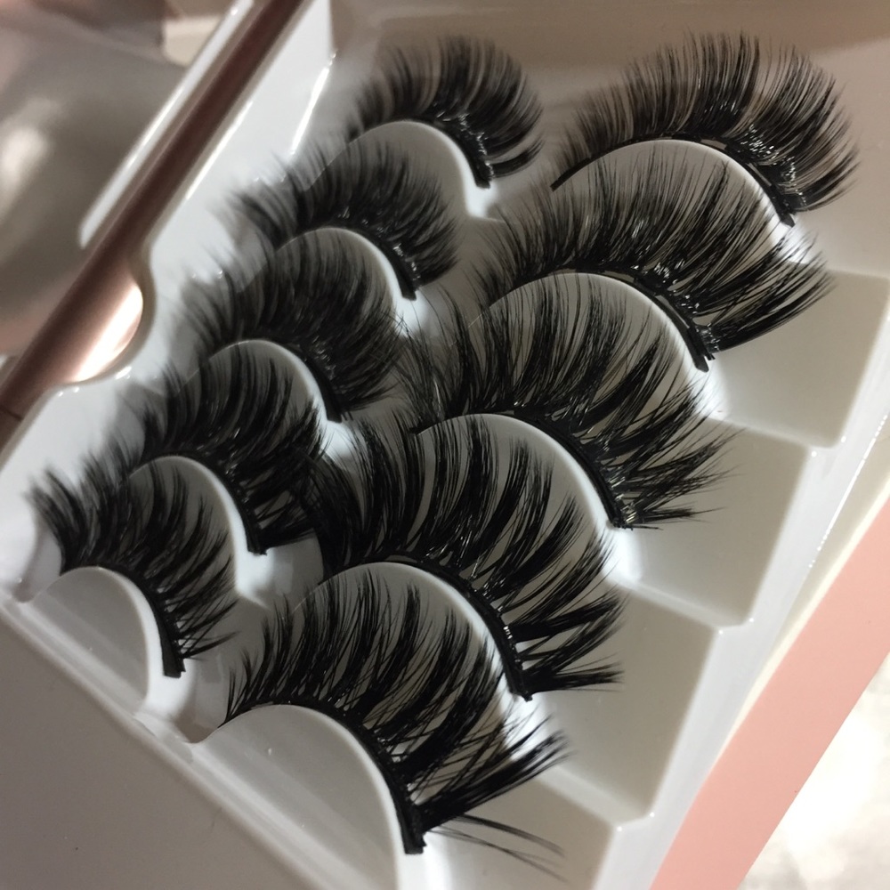 Magnetic faux mink eyelashes reusable 5 pairs - Picture 5 of 7